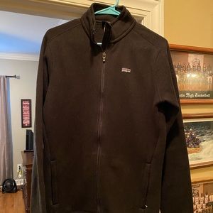 PATAGONIA WOMENS FLEECE ZIP UP SIZE LARGE